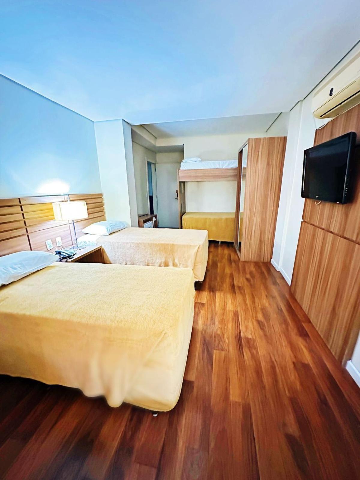 Umbu Hotel Porto Alegre - Centro Historico - Prox Aeroporto 15Min Buitenkant foto
