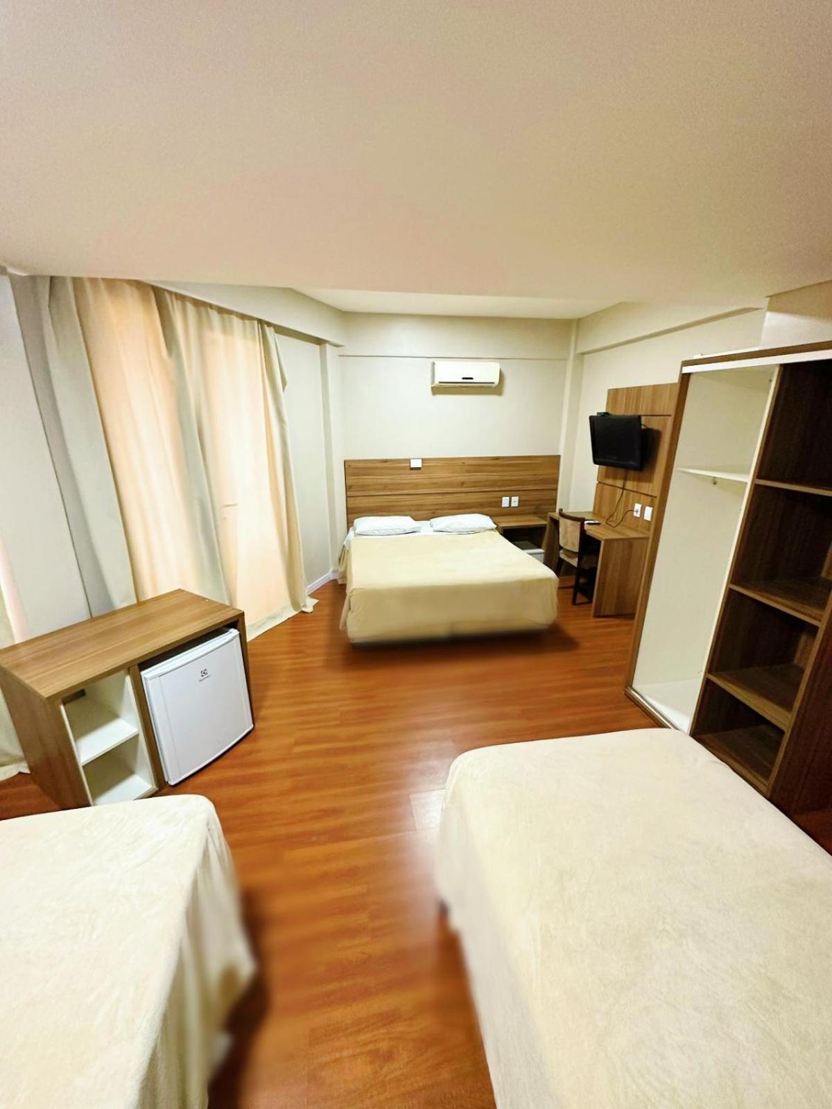 Umbu Hotel Porto Alegre - Centro Historico - Prox Aeroporto 15Min Kamer foto