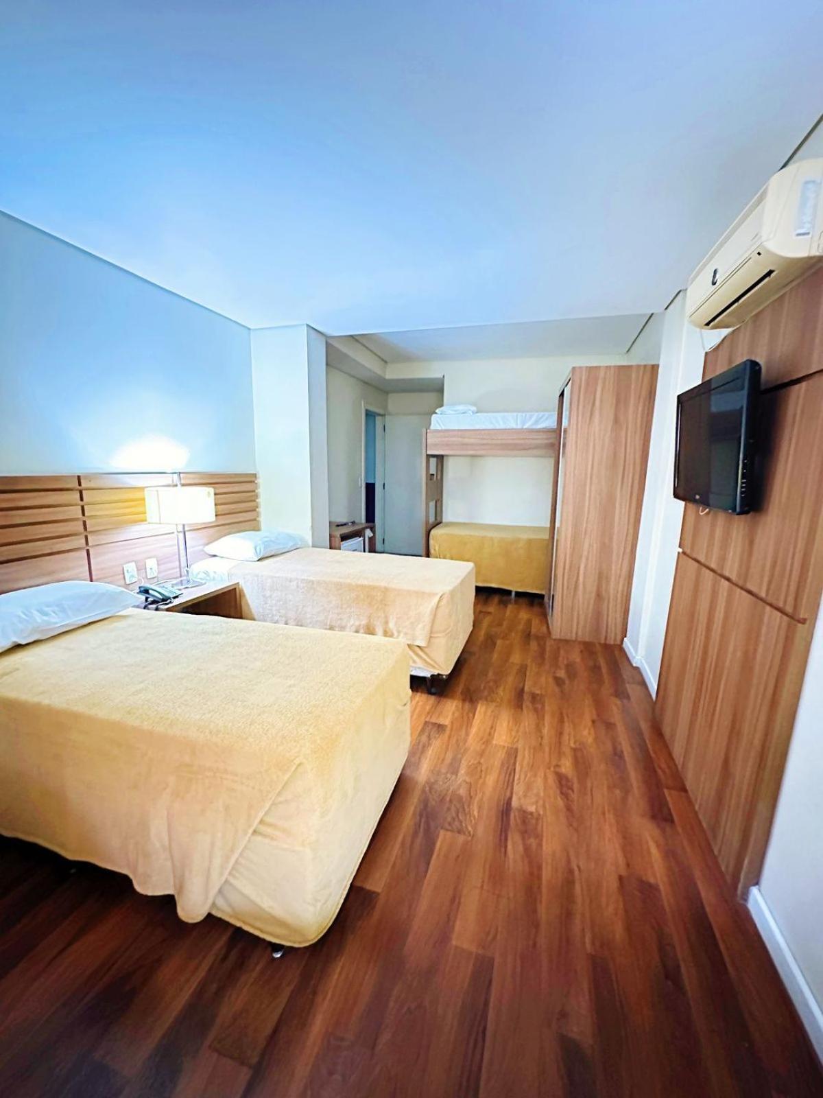 Umbu Hotel Porto Alegre - Centro Historico - Prox Aeroporto 15Min Kamer foto