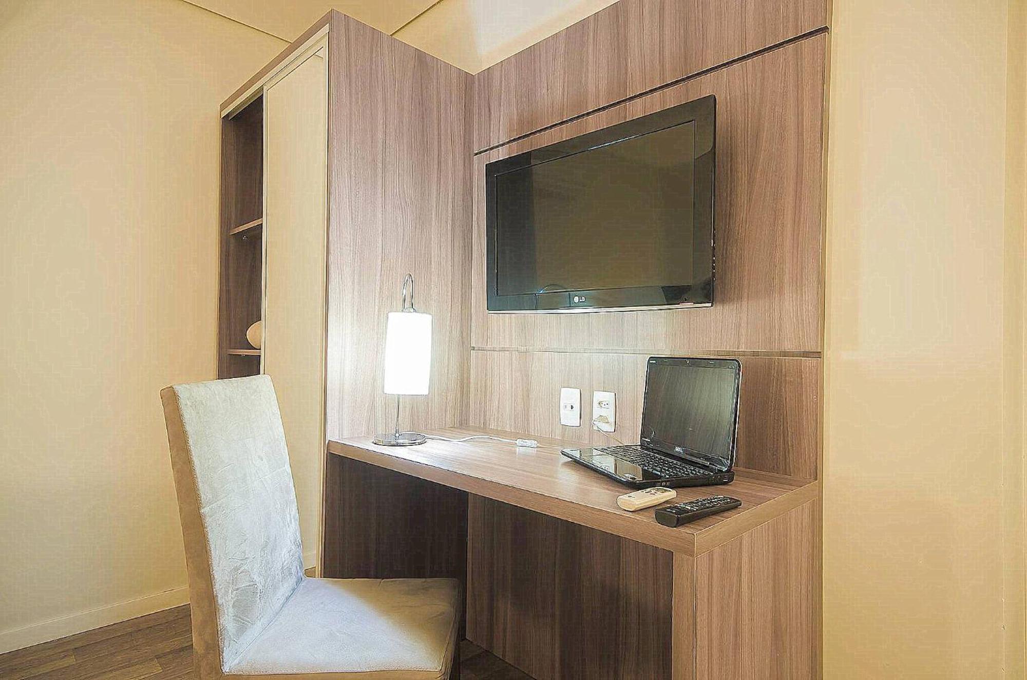 Umbu Hotel Porto Alegre - Centro Historico - Prox Aeroporto 15Min Kamer foto